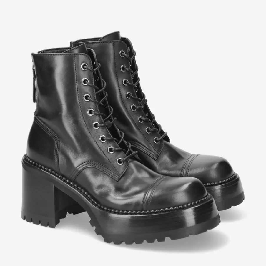 Shop Mcqueen M4519La Calfskin Ankle Boots Woman Ankle Boots